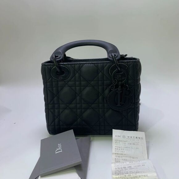 Dior Women Pre-Loved Bag Very Good Condition - Picture 1 of 9